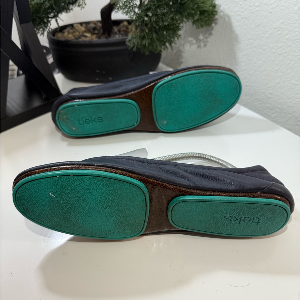 Tieks Black Leather Flats - Picture 6 of 6